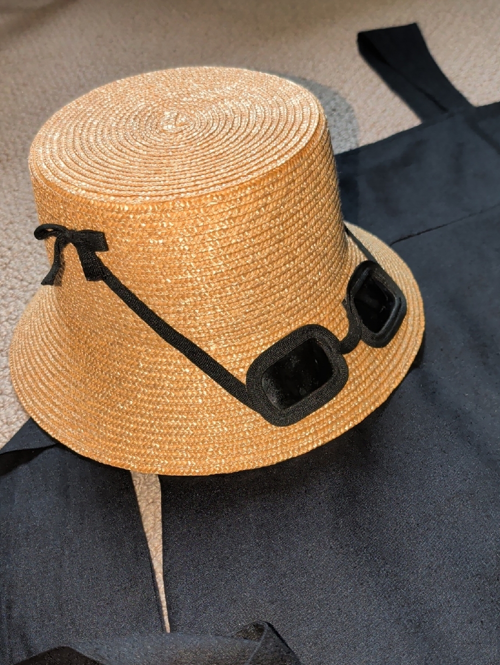 Kate Spade Sunglasses Straw Hat Bucket Summer Beach Tan Hat Black Glasses Iconic - Picture 16 of 16